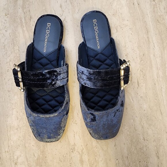 BCBGeneration Womens Hope Squ Naval Blue Velvet from Macy’s - c019 - Picture 2 of 9